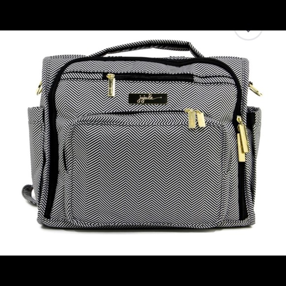 jujube black and white diaper bag